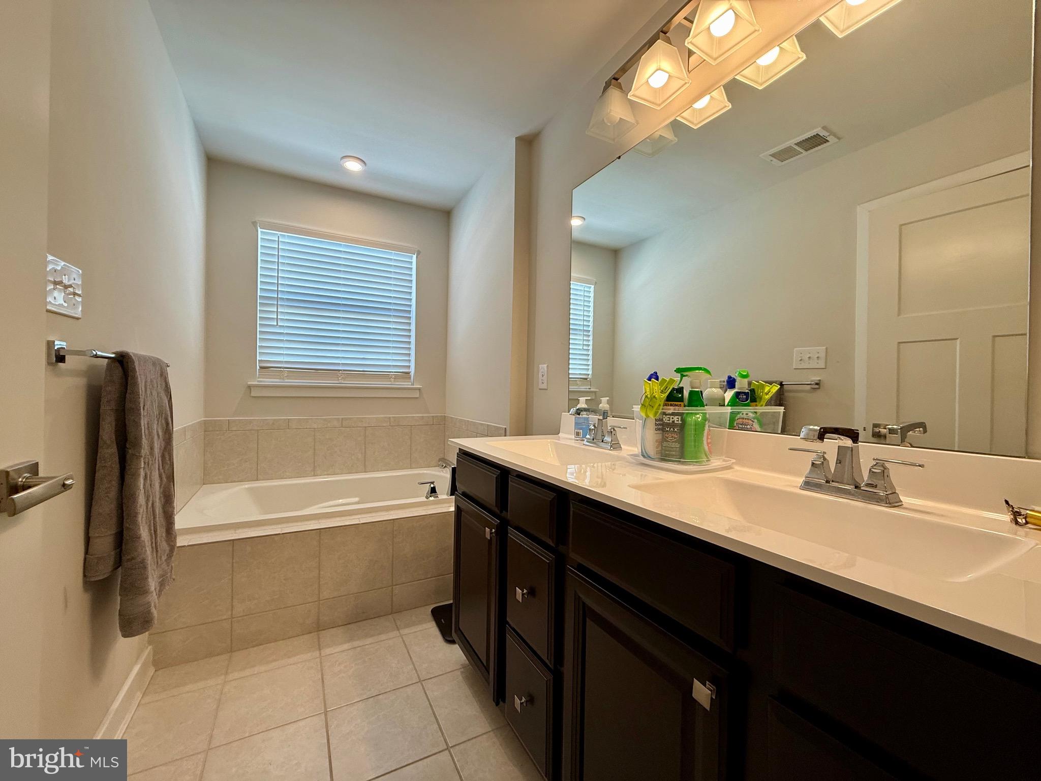 7 Union Way Sicklerville, NJ 08081 - Photo 20 of 22