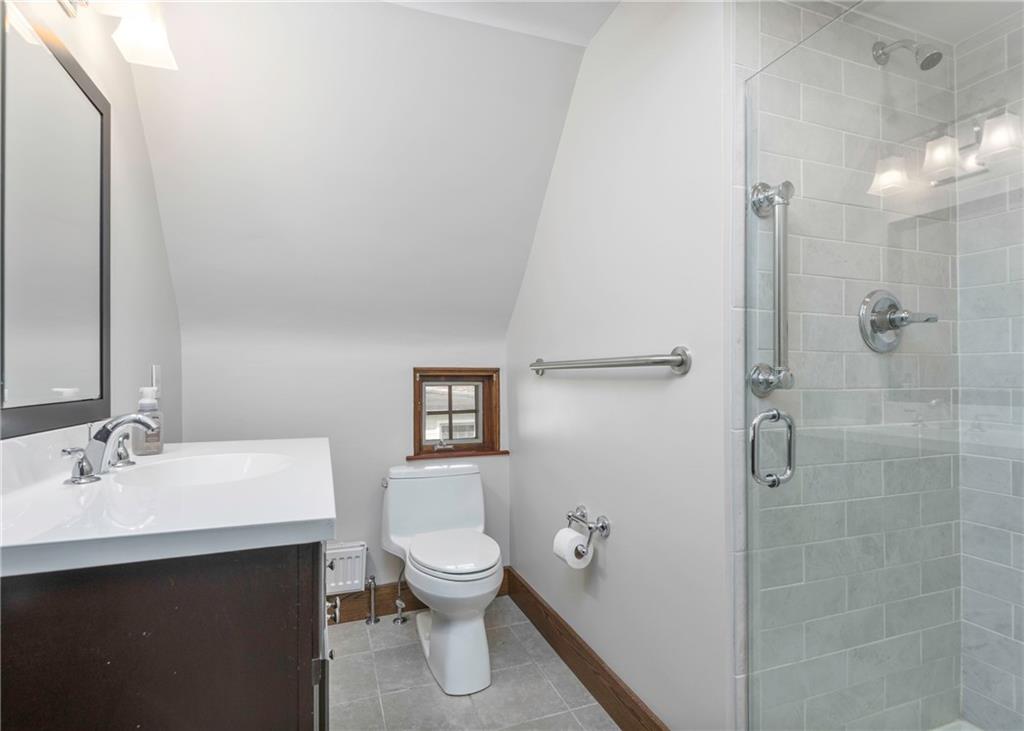 215 Brookside Boulevard Pittsburgh, PA 15241 - Photo 18 of 46