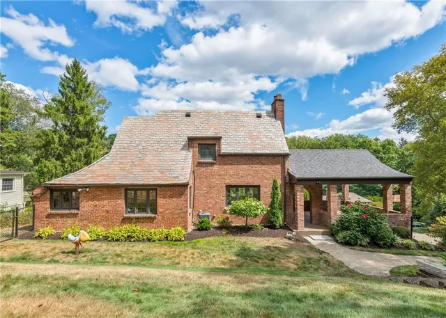 $695,000 | 215 Brookside Boulevard, Pittsburgh, PA 15241