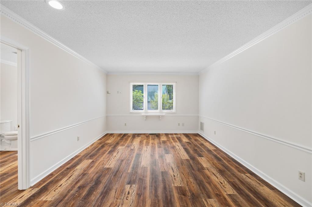 1007 Kings Arms Court High Point, NC 27262 - Photo 23 of 48