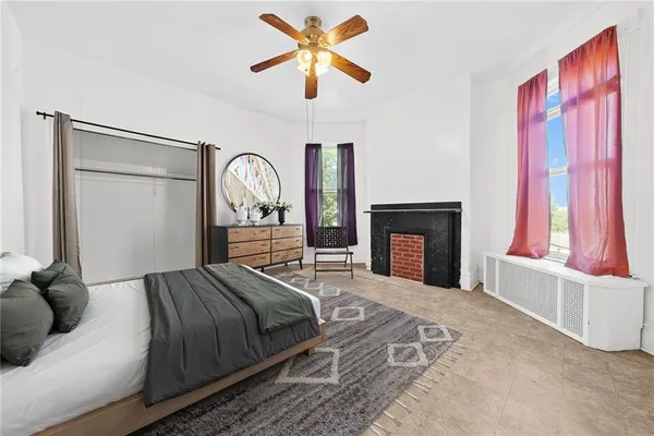 $239,900 | 910 East Maiden Street, Washington, PA 15301