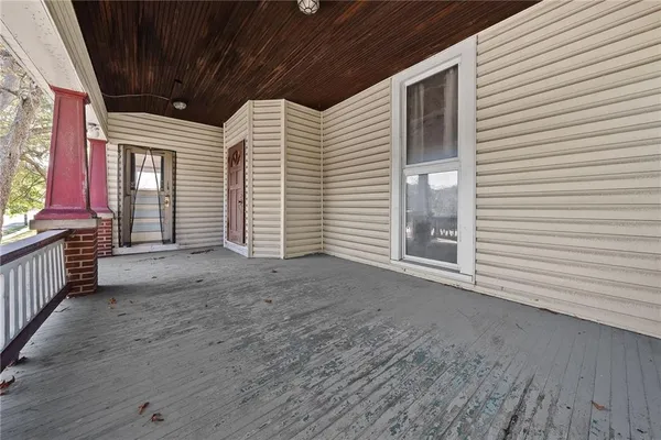 $239,900 | 910 East Maiden Street, Washington, PA 15301