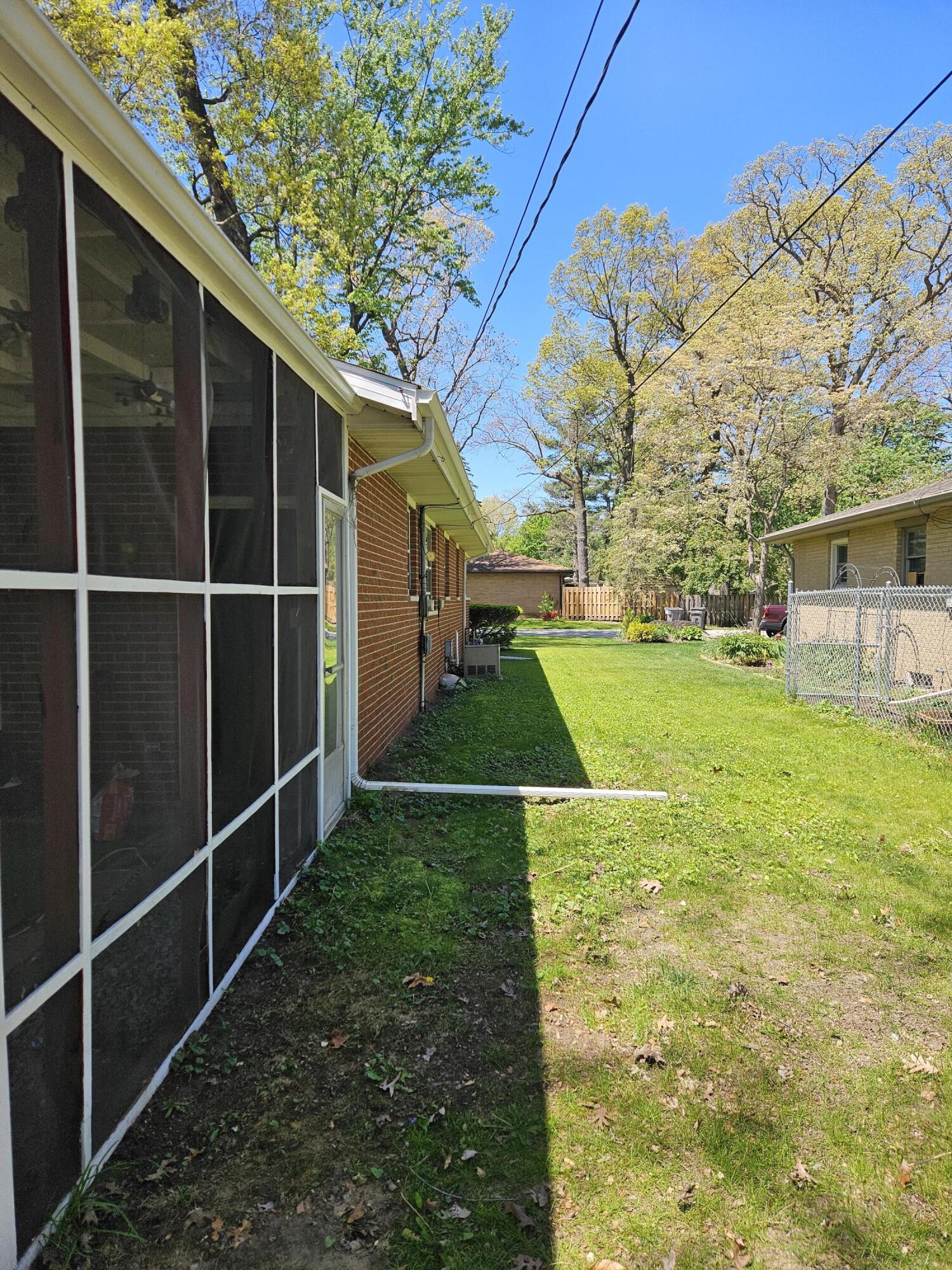 2032 Welnetz Road Trail Creek, IN 46360 - Photo 5 of 33 1500x2000