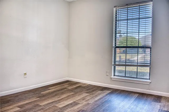 $2,295 | 1528 Mayflower Drive, Allen, TX 75002