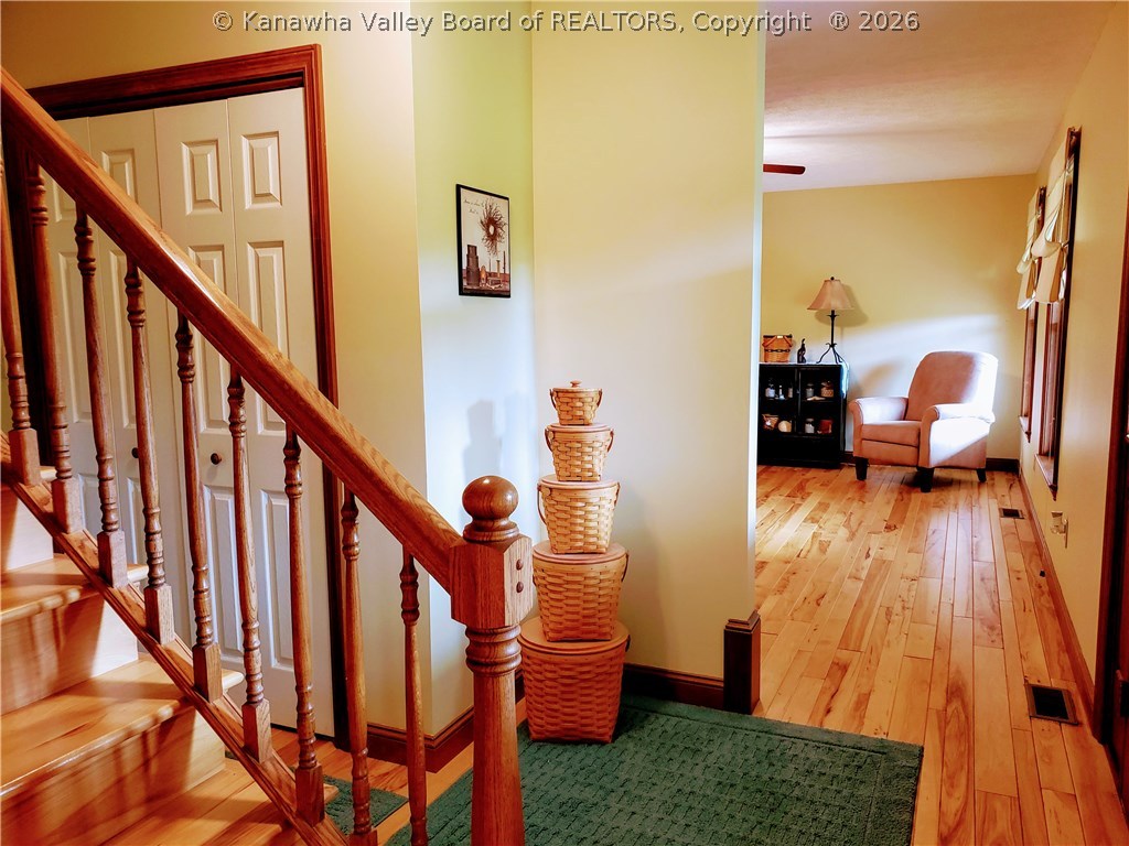 1682 Rayburn Road Point Pleasant, WV 25550 - Photo 4 of 29 Natural Hickory Hardwood Flooring