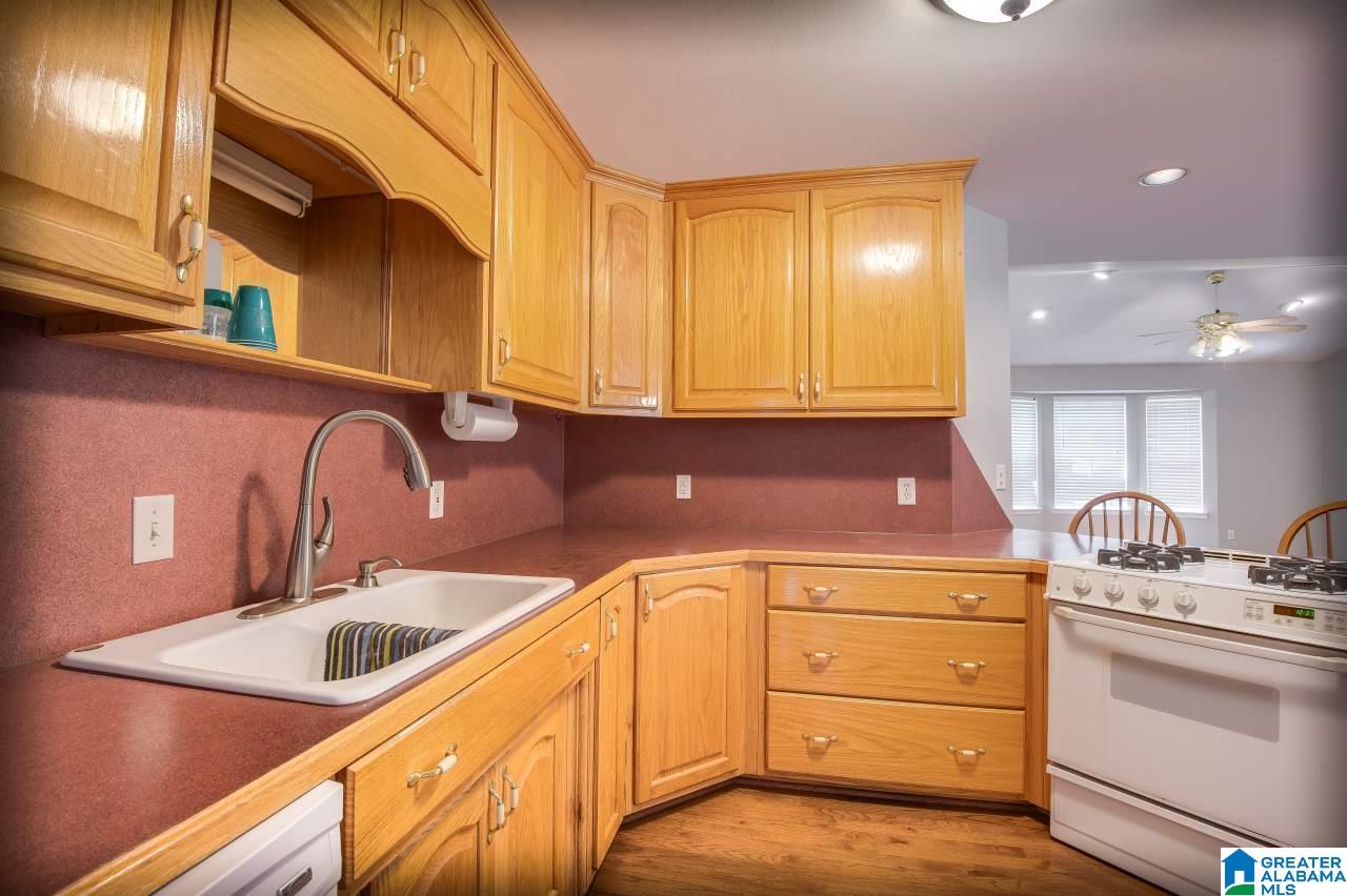 5120 Amber Hills Road Birmingham, AL 35210 - Photo 10 of 29