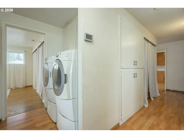 $445,000 | 585 East 36th Avenue, Eugene, OR 97405