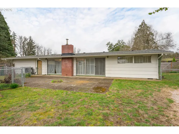 $445,000 | 585 East 36th Avenue, Eugene, OR 97405