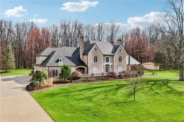 $1,225,000 | 4166 Highway 158, New Wilmington, PA 16142
