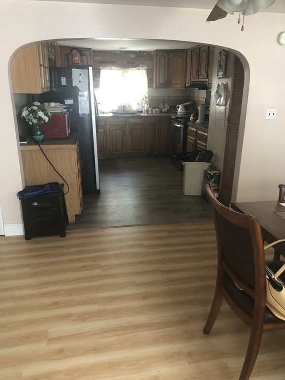 198 Daniels Road Charlton, MA 01507 - Photo 2 of 9 Gallery Image 2