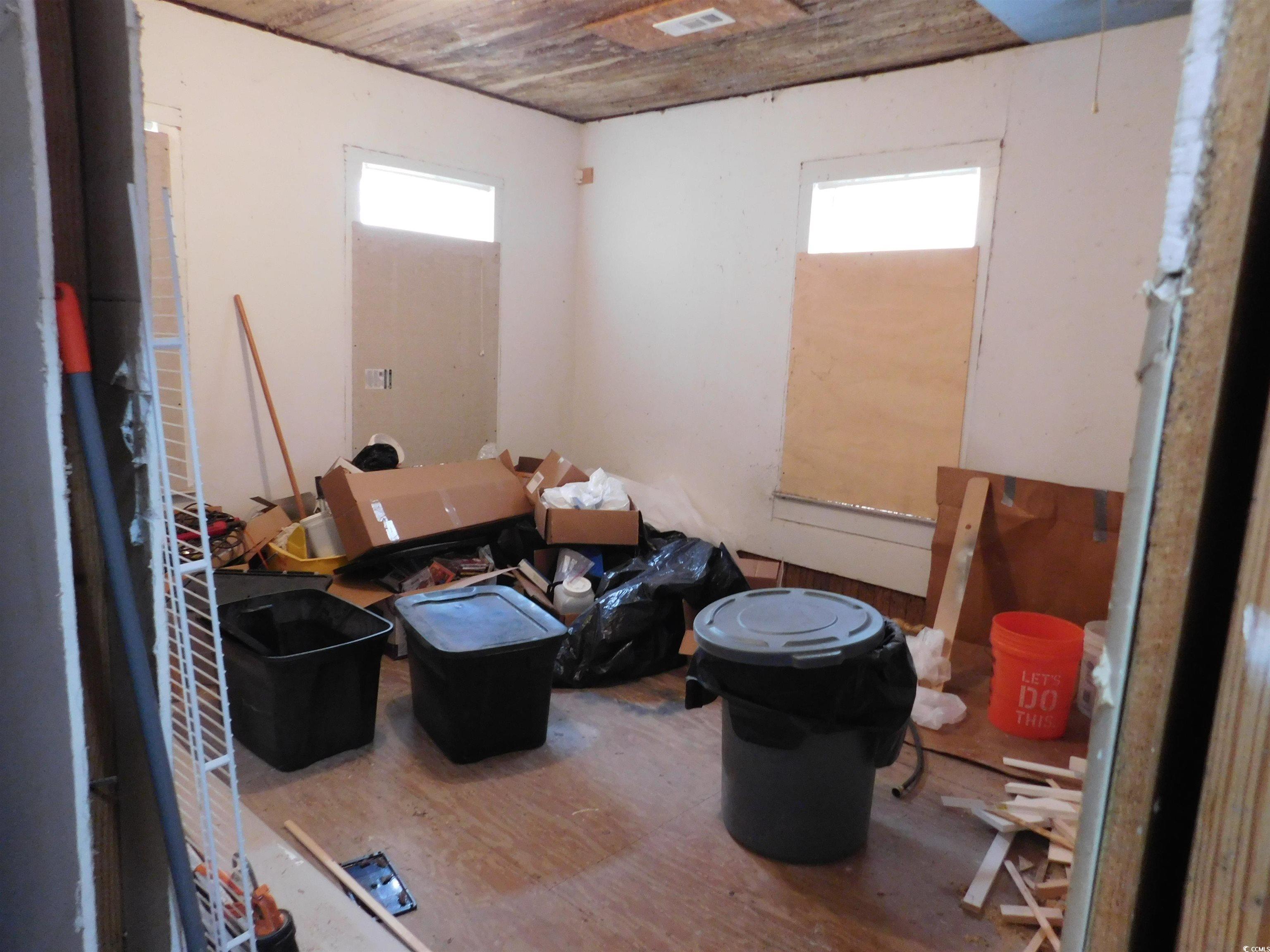 401 North Merriman Road Georgetown, SC 29440 - Photo 11 of 15 Interior space with plenty of natural light