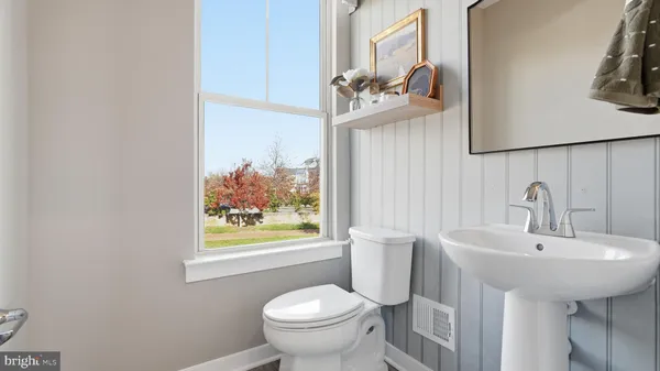 $656,725 | 17377 Walnut Grove Way, Dumfries, VA 22026