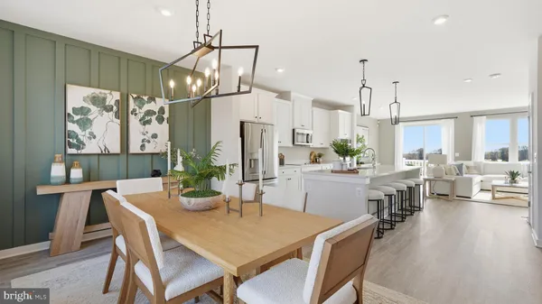 $656,725 | 17377 Walnut Grove Way, Dumfries, VA 22026