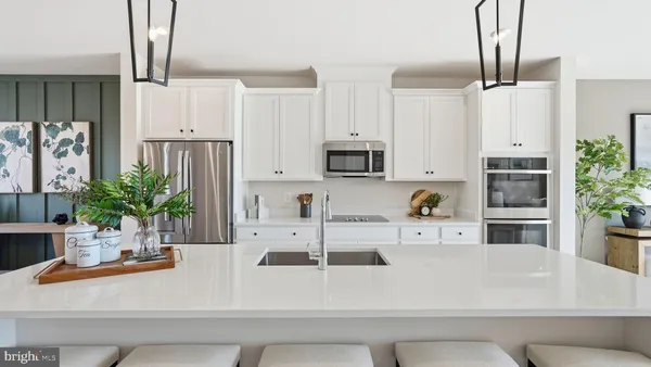 $656,725 | 17377 Walnut Grove Way, Dumfries, VA 22026