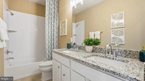 $656,725 | 17377 Walnut Grove Way, Dumfries, VA 22026