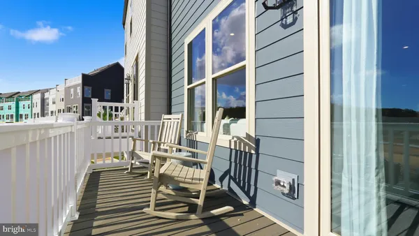 $656,725 | 17377 Walnut Grove Way, Dumfries, VA 22026