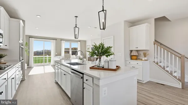 $656,725 | 17377 Walnut Grove Way, Dumfries, VA 22026