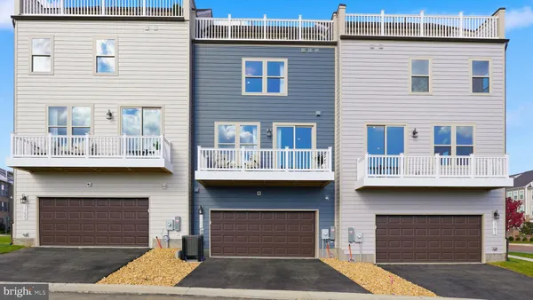 $656,725 | 17377 Walnut Grove Way, Dumfries, VA 22026