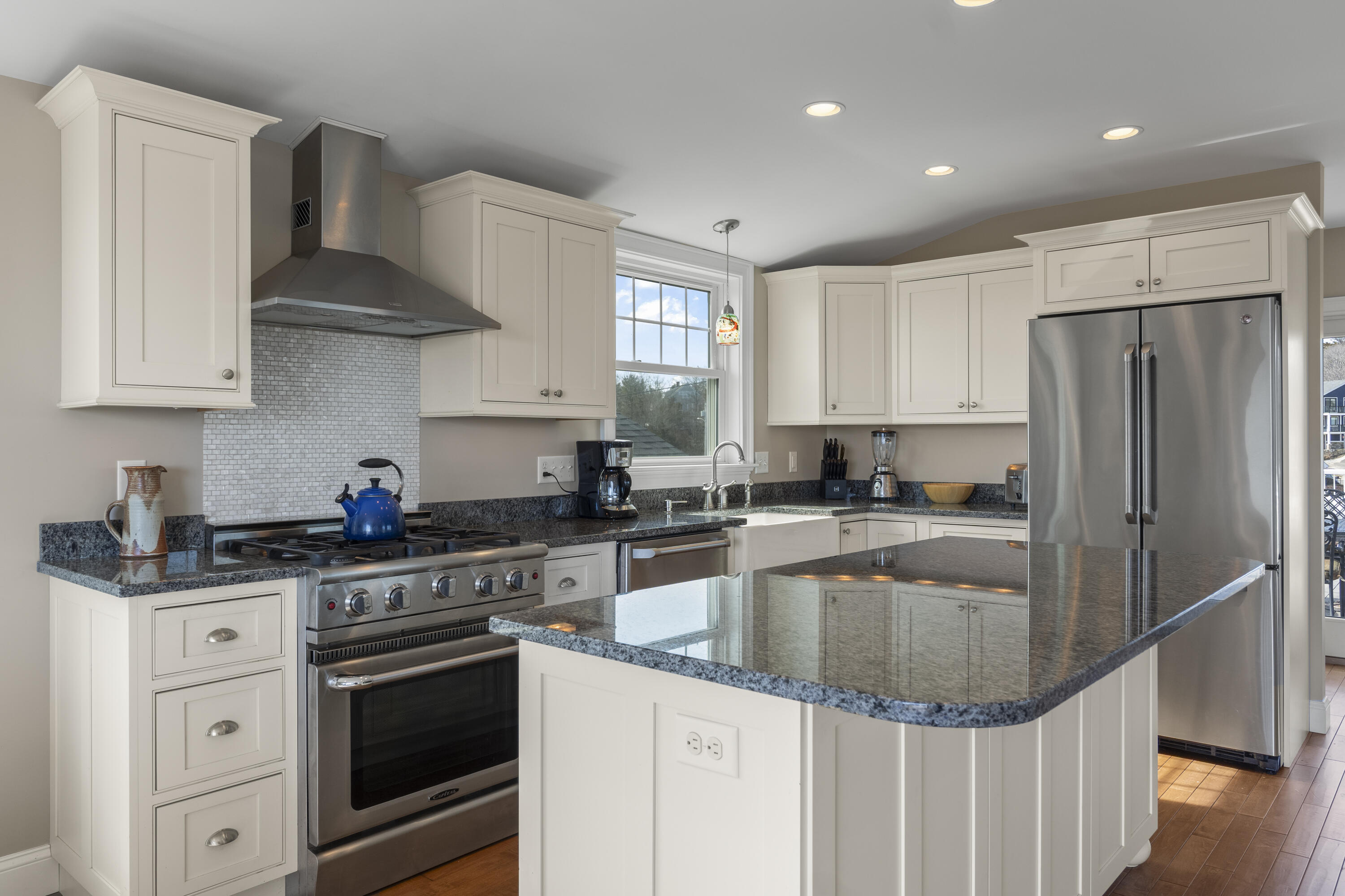 115 Perkins Cove Road Ogunquit, ME 03907 - Photo 15 of 72