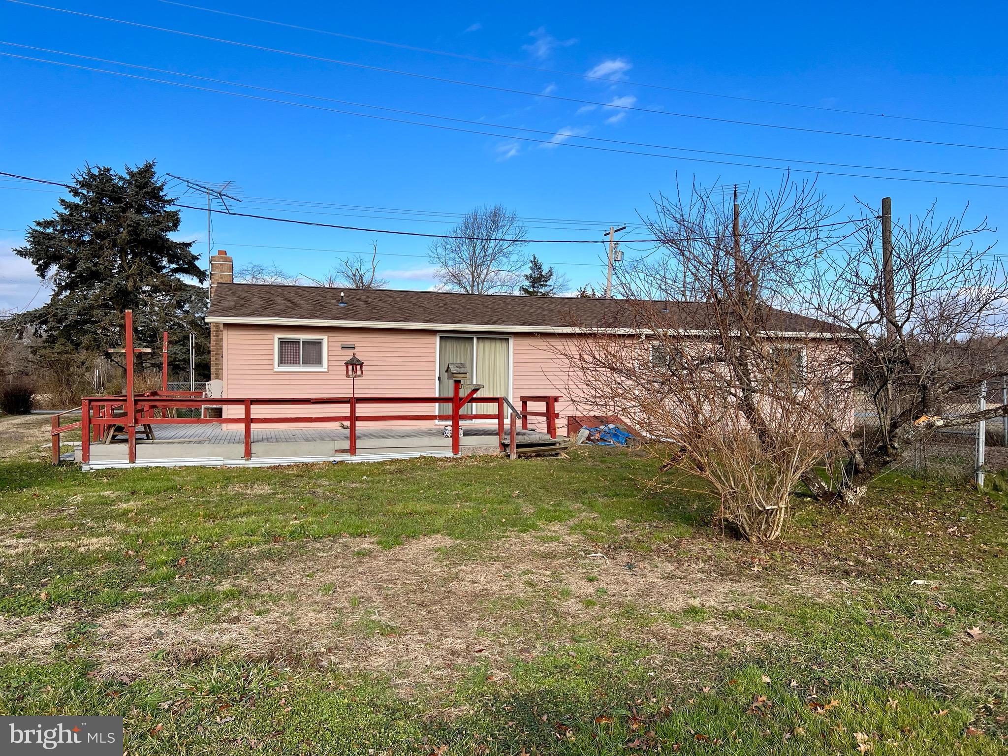 52 East Lake Road Pilesgrove, NJ 08098 - Photo 3 of 16 exterior rear