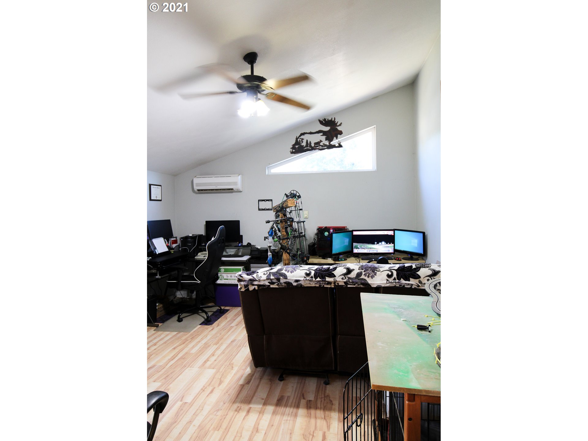 7137 B Street Springfield, OR 97478 - Photo 4 of 9