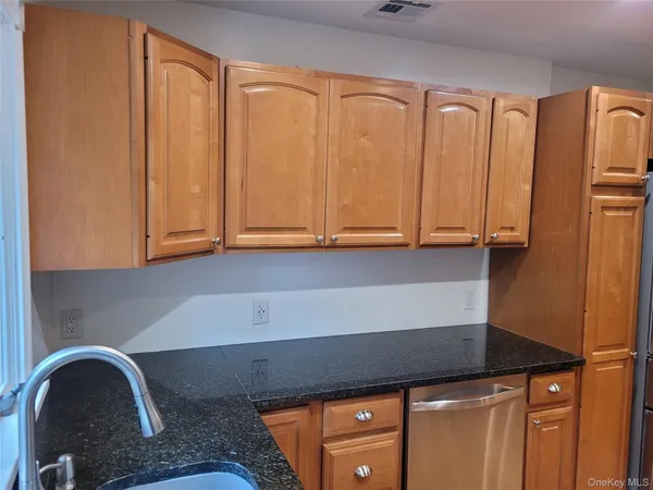 $3,995 | Undisclosed Address, Rocky Point, NY 11778