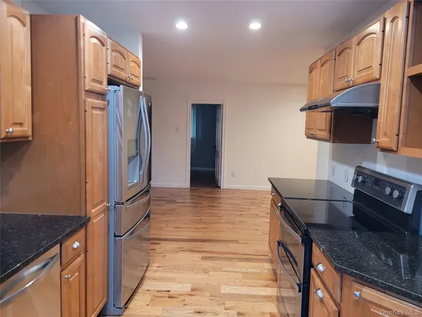 $3,995 | Undisclosed Address, Rocky Point, NY 11778