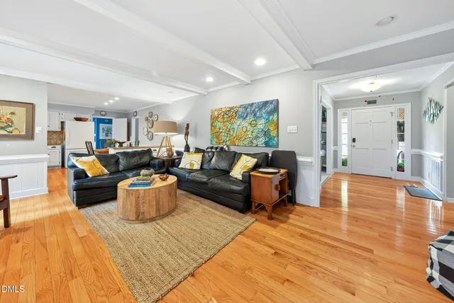 $599,500 | 7810 Vauxhill Drive, Raleigh, NC 27615