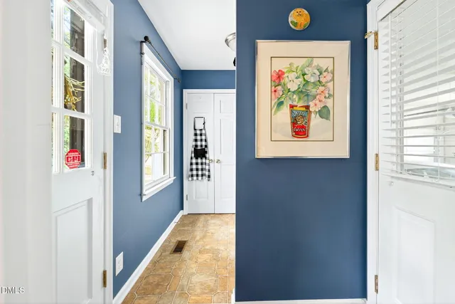 $599,500 | 7810 Vauxhill Drive, Raleigh, NC 27615