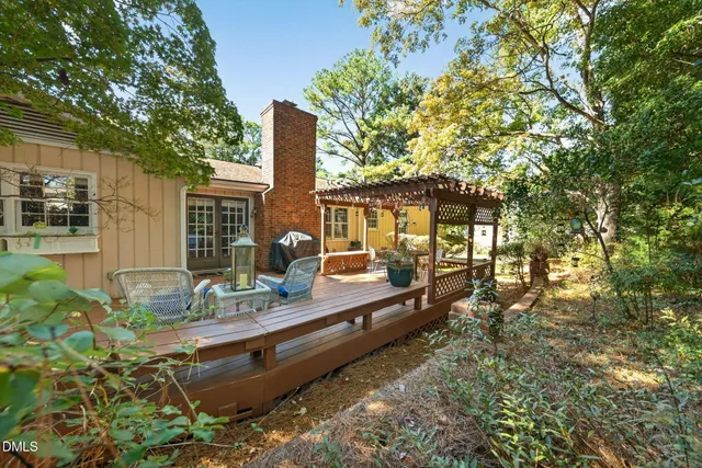 $599,500 | 7810 Vauxhill Drive, Raleigh, NC 27615