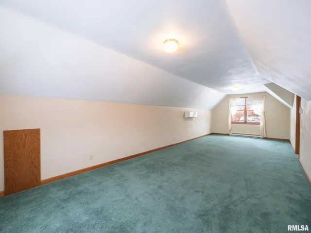 $525,000 | 1440 School Street, Washington, IL 61571