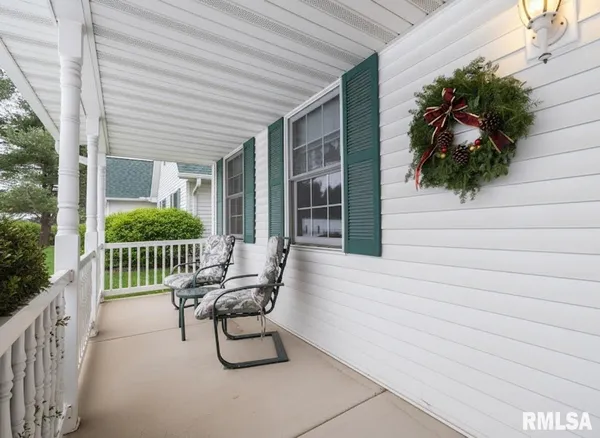 $499,900 | 1440 School Street, Washington, IL 61571