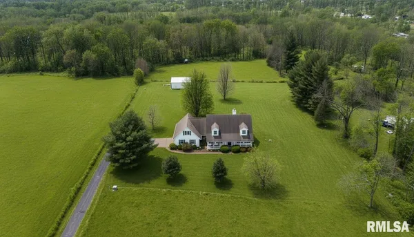 $499,900 | 1440 School Street, Washington, IL 61571