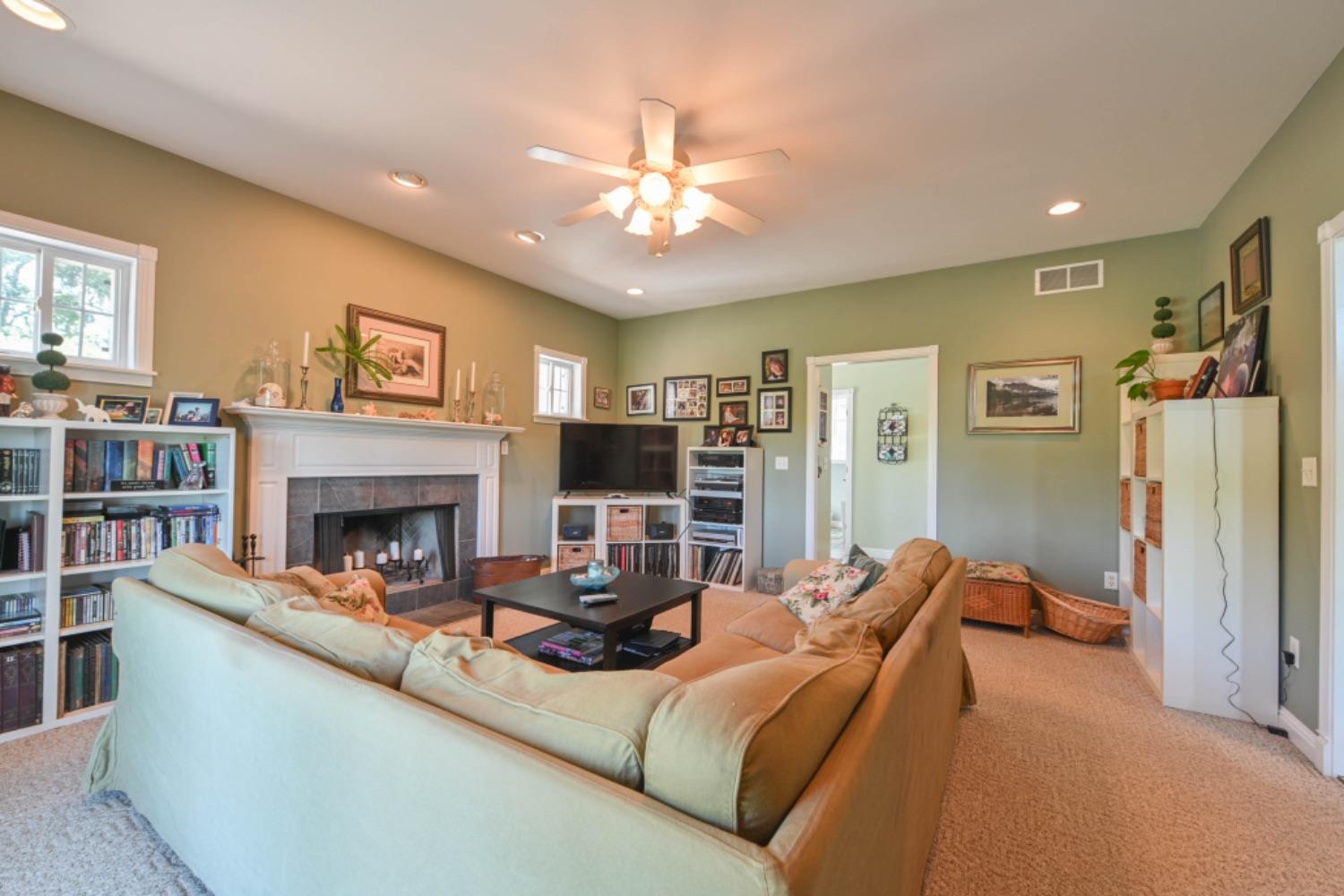 6363 Salem Ridge Road Aurora, IN 47001 - Photo 8 of 73