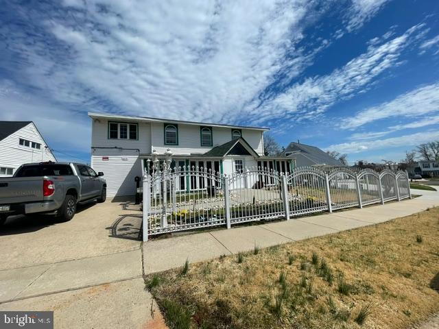 10 Middle Road Levittown, PA 19056 - Photo 1 of 1