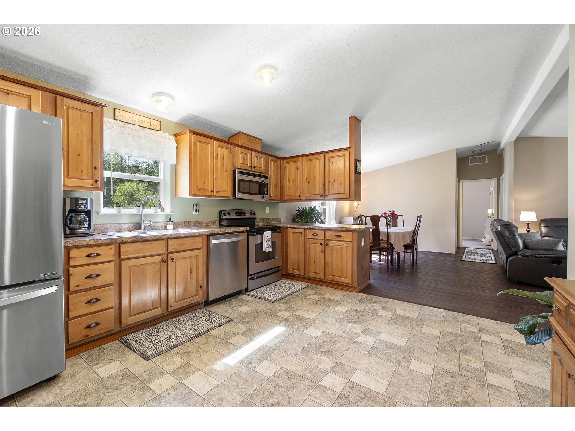 252 Blackledge Road Carson, WA 98610 - Photo 10 of 46