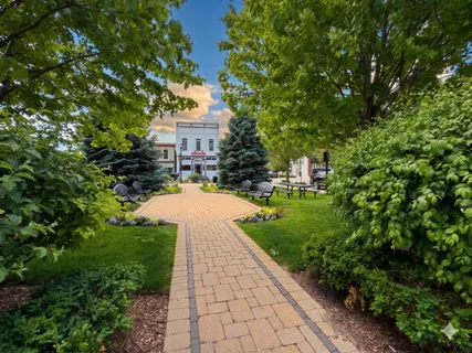 $375,000 | 10809 North Church Street, Huntley, IL 60142