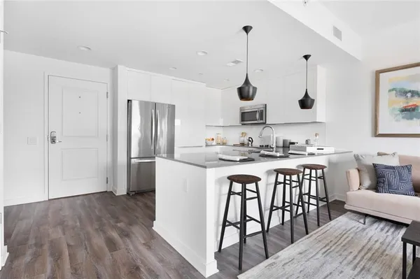 $2,090 | 207 13th Street Northeast, Unit A4, Atlanta, GA 30309