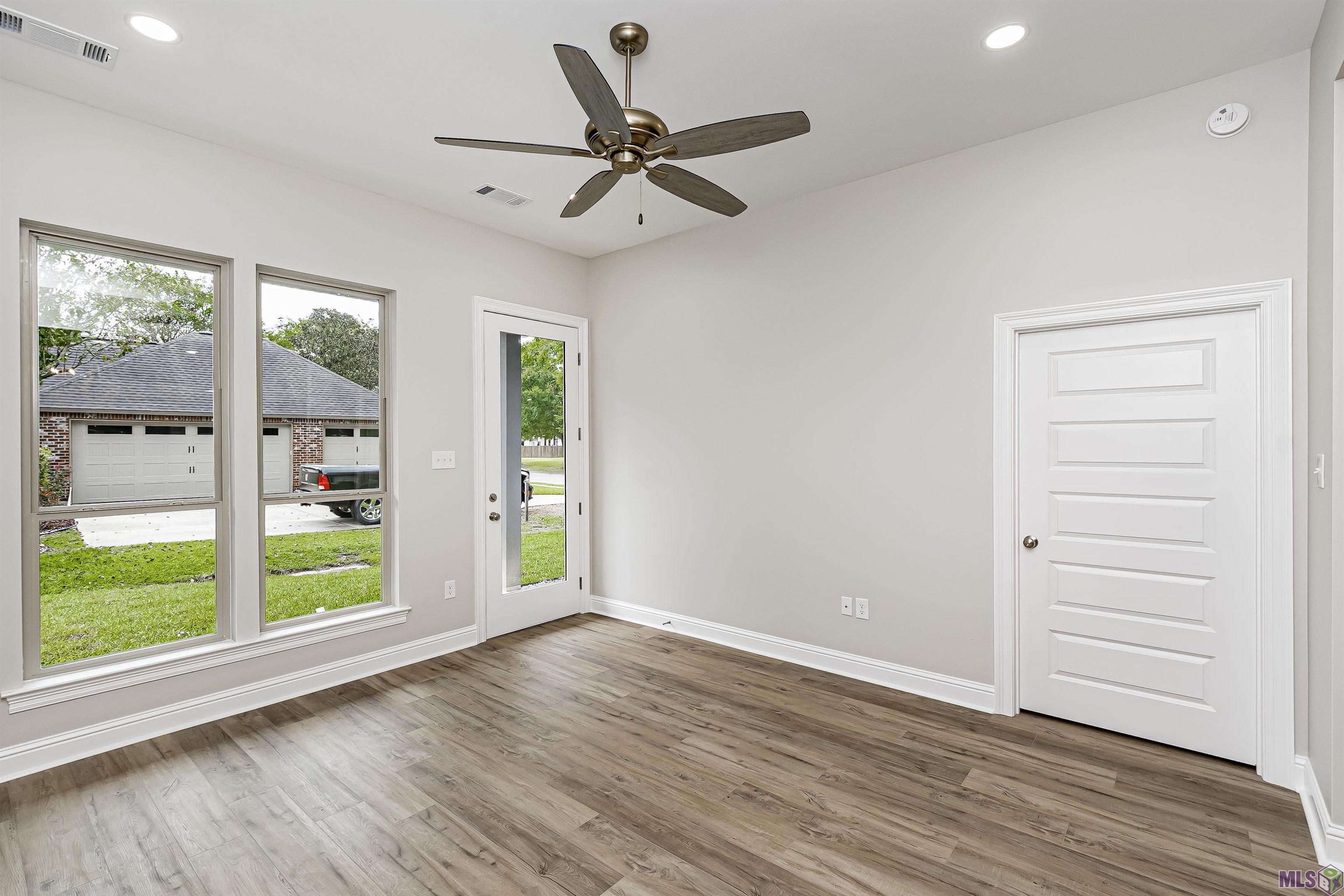 135 Tiger Drive St. Gabriel, LA 70776 - Photo 9 of 19