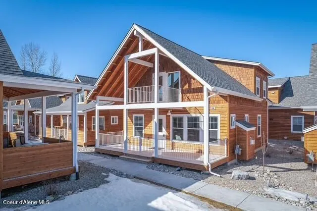 $710,000 | 34 Hitchcock Drive, Dover, ID 83825