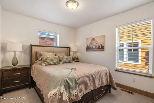 $710,000 | 34 Hitchcock Drive, Dover, ID 83825