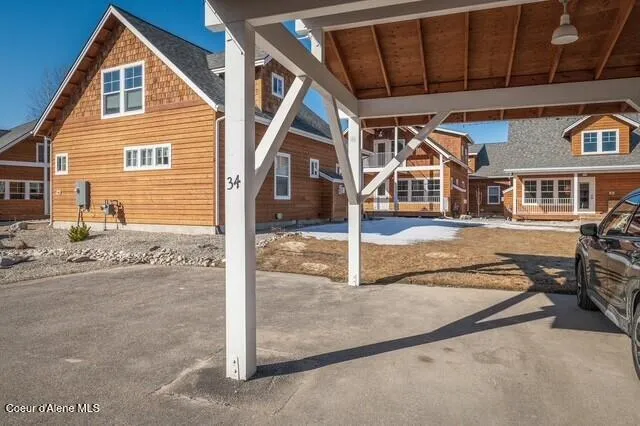 $710,000 | 34 Hitchcock Drive, Dover, ID 83825