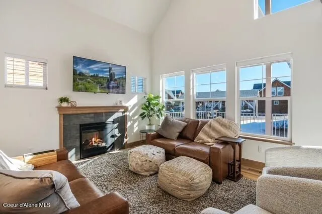 $710,000 | 34 Hitchcock Drive, Dover, ID 83825