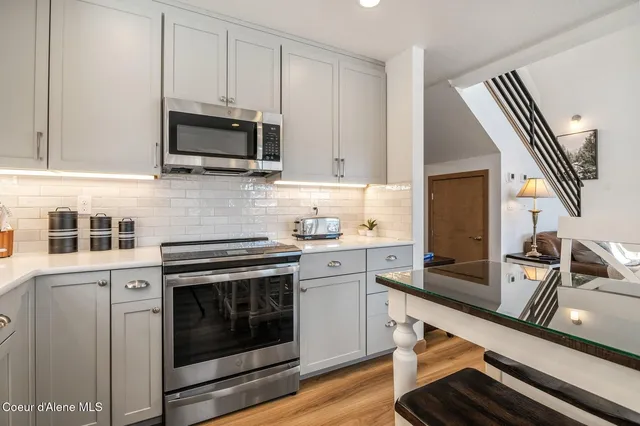 $710,000 | 34 Hitchcock Drive, Dover, ID 83825