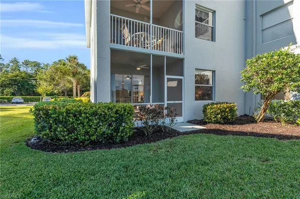 $344,900 | 3970 Loblolly Bay Drive, Unit 5108, Naples, FL 34114
