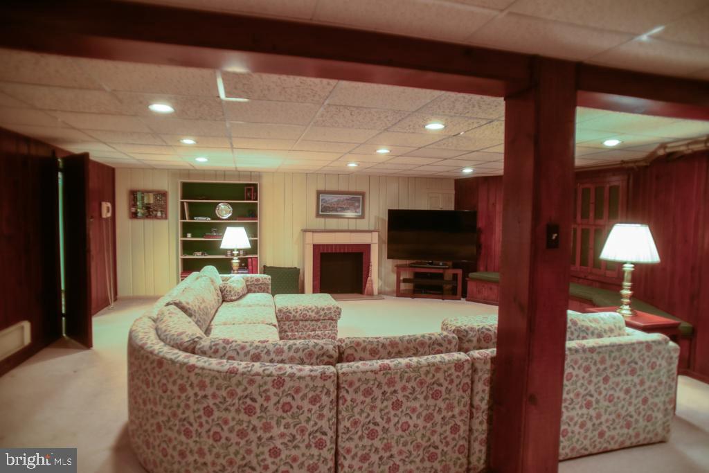 519 Moreno Road Wynnewood, PA 19096 - Photo 32 of 37 Gallery Image 32