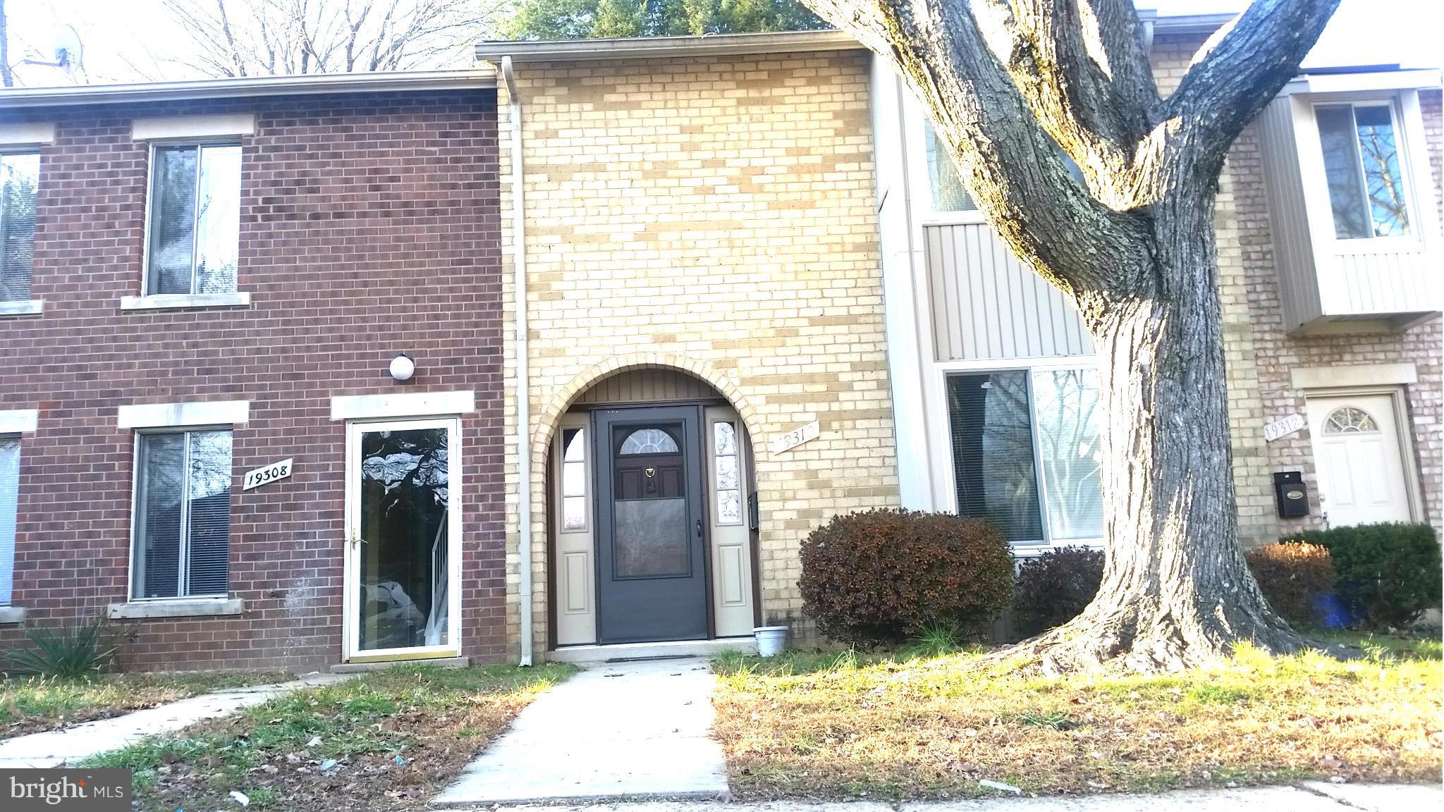 Exterior (Front)