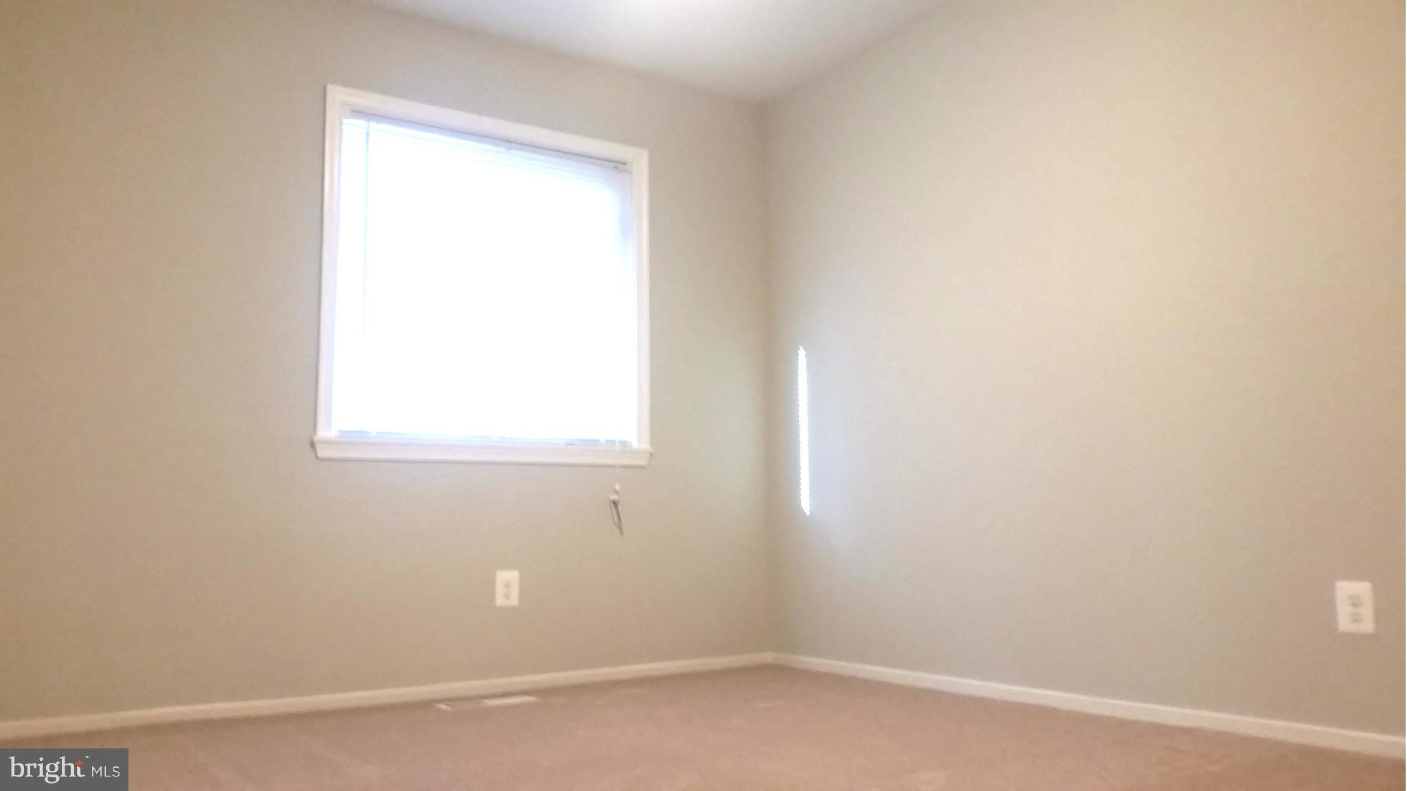 19310 Thomas Farm Road Gaithersburg, MD 20886 - Photo 15 of 20 Bedroom