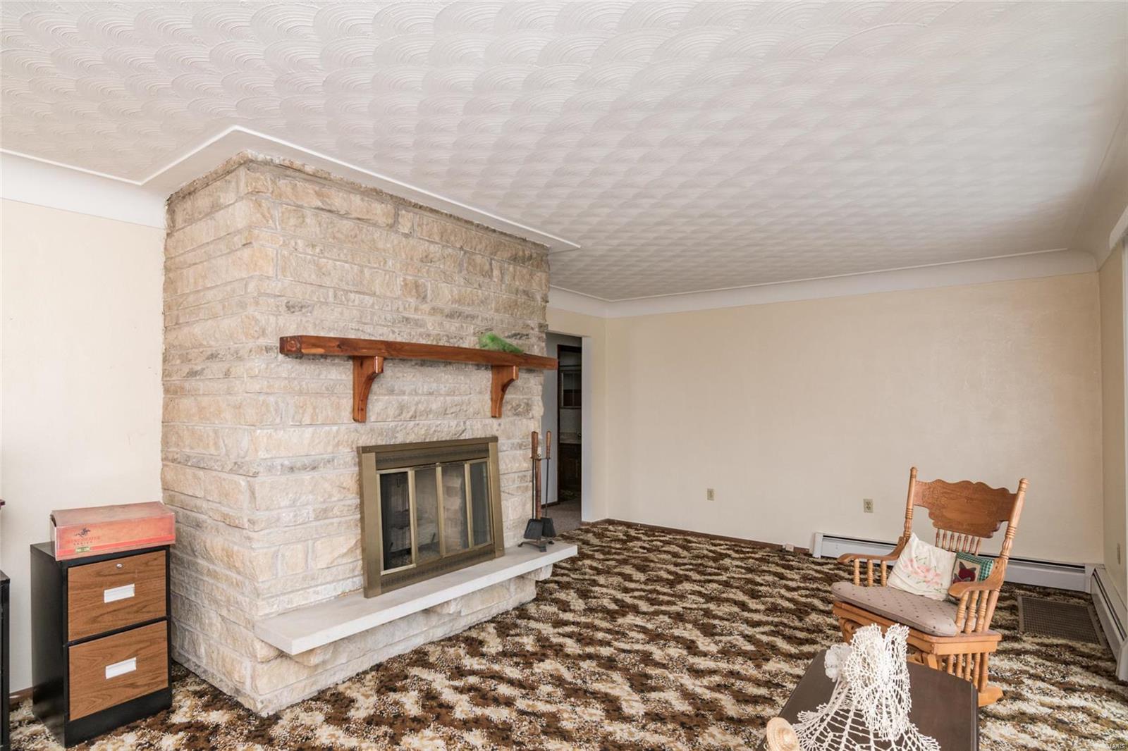 4109 Airport Road Godfrey, IL 62035 - Photo 2 of 11