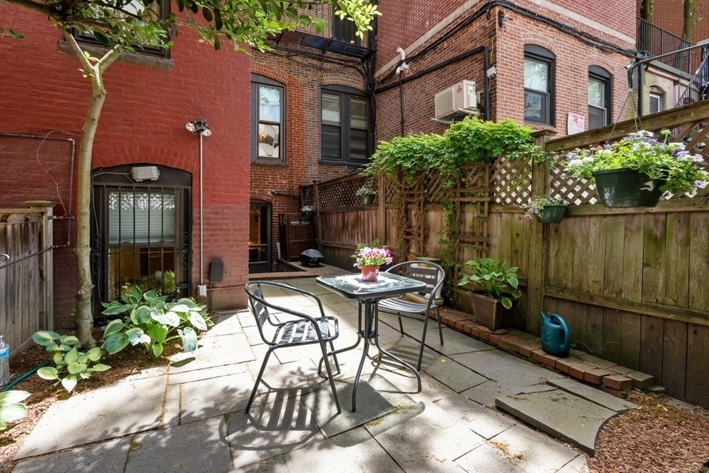 79 St Botolph Street, Unit 1 Boston, MA 02116 - Photo 20 of 28